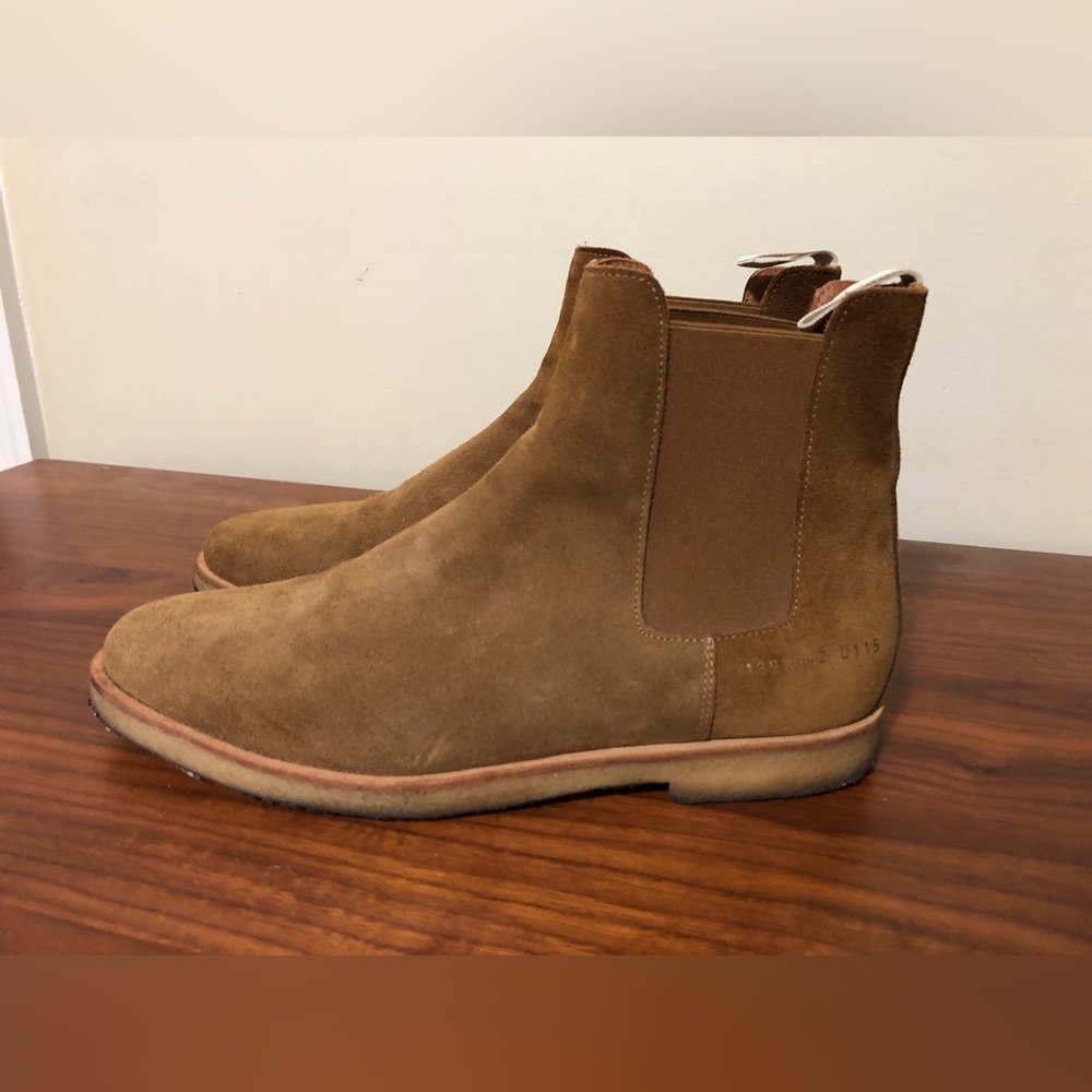 Men’s Common Projects Suede Chelsea Boots - Camel Color